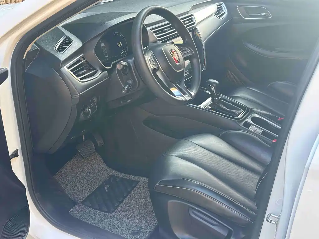 Roewe i5 2021
