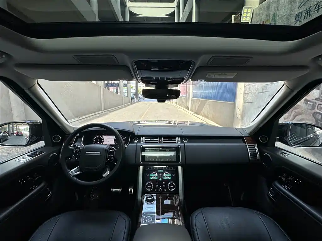 Land Rover Range Rover 2020 — фото 11