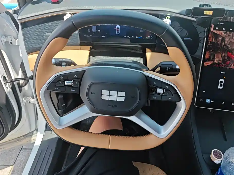 Geely Galaxy L7 2025 — фото 15