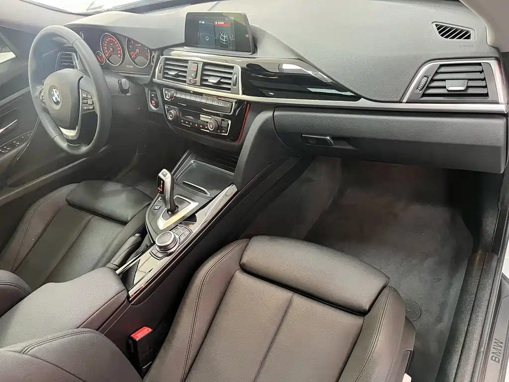 BMW 3 Series GT 2019 — фото 11