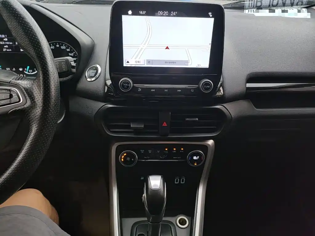 Ford EcoSport 2019 — фото 13