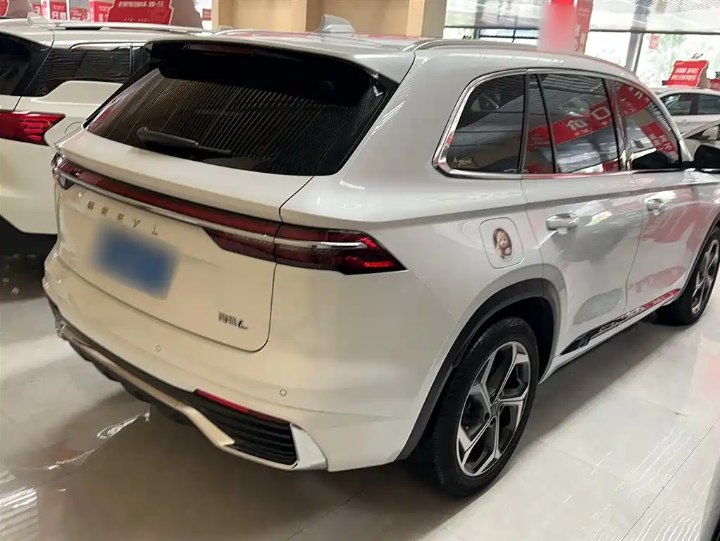 Geely Xingyue L 2022 — фото 10