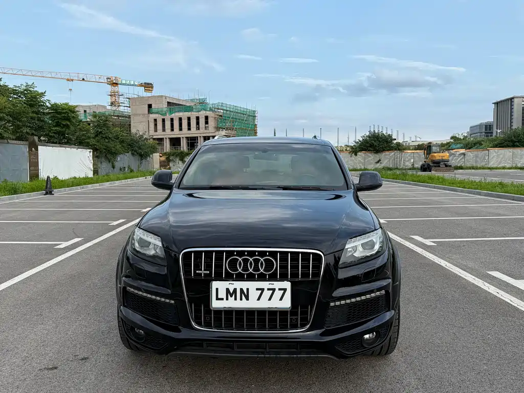 Audi Q7 2011