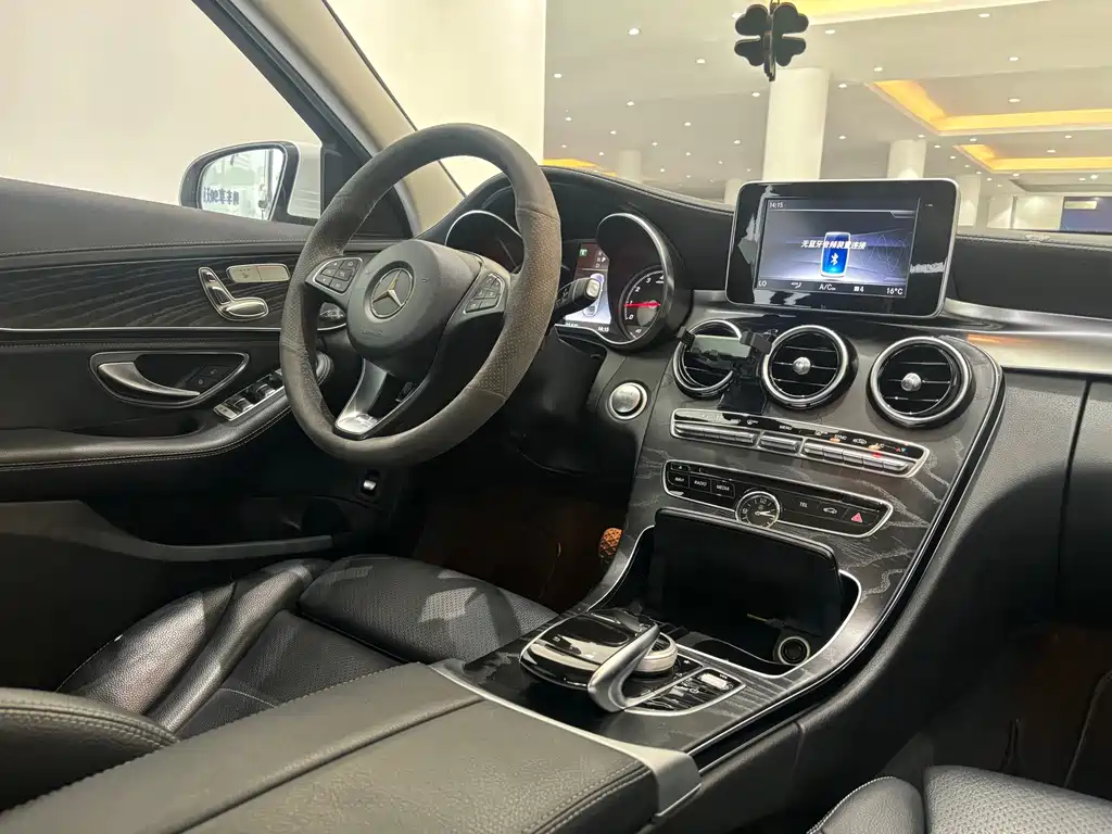 Mercedes-Benz C-Class 2018 — фото 13
