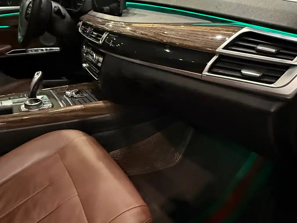 BMW X5 2015 — фото 14