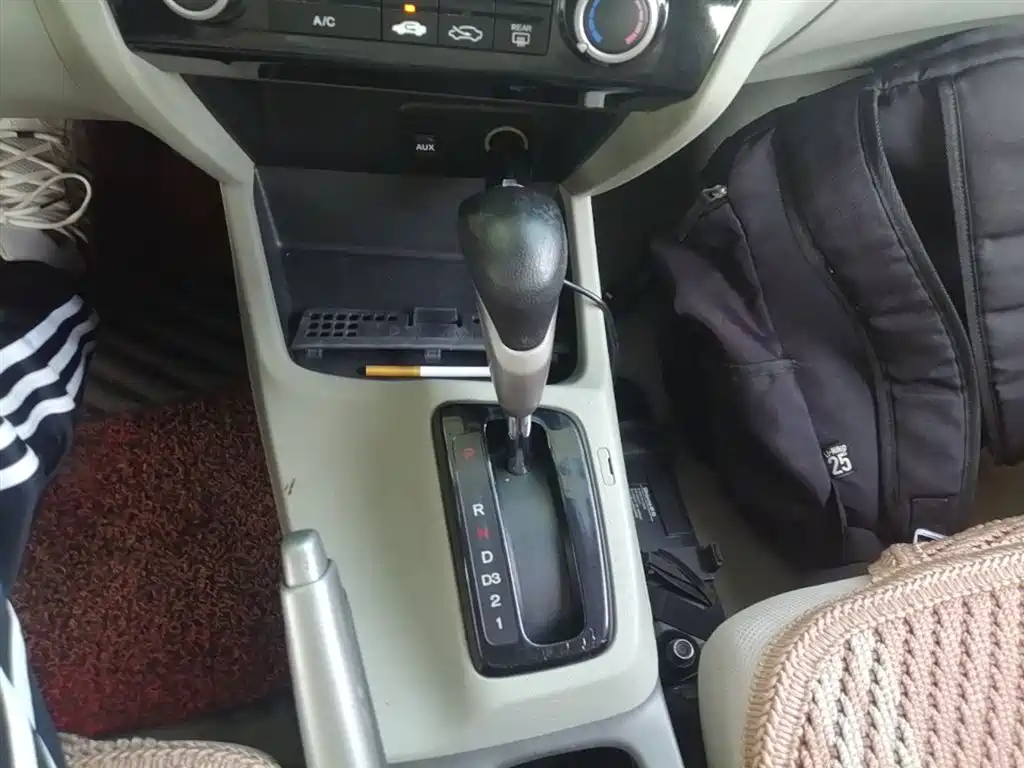 Honda Civic 2014 — фото 14