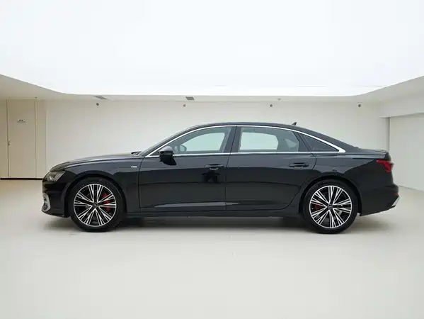 Audi A6L 2020
