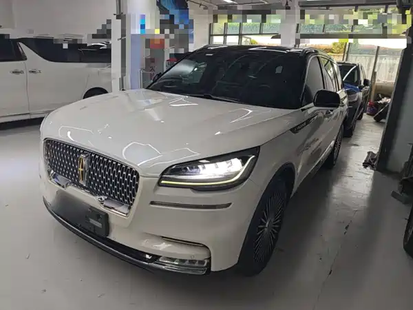 Lincoln Aviator 2021