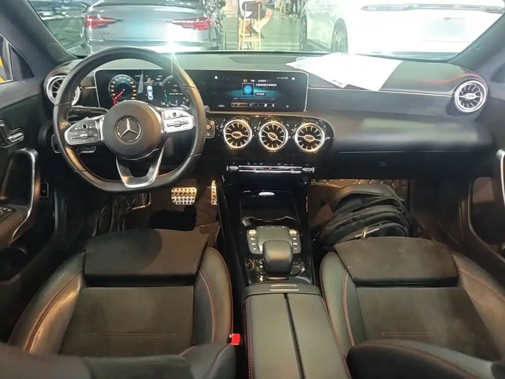 Mercedes-Benz CLA 2020 — фото 10