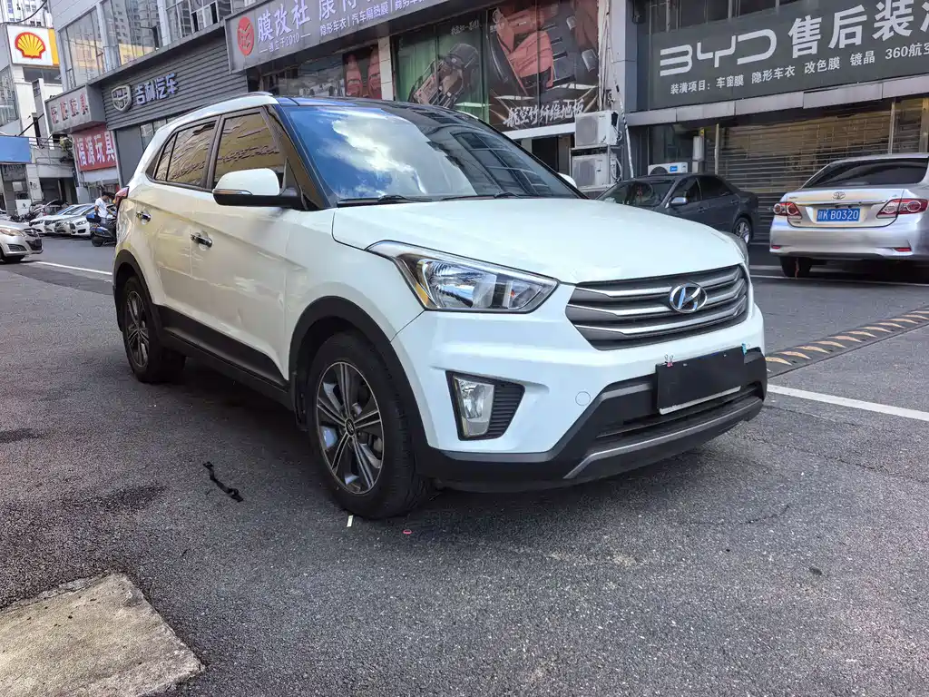 Hyundai ix25 2015