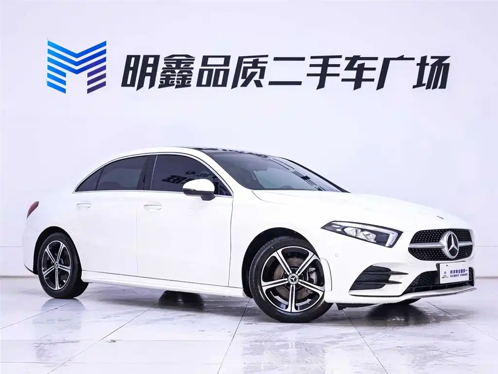 Mercedes-Benz A-Class 2023 — фото 5