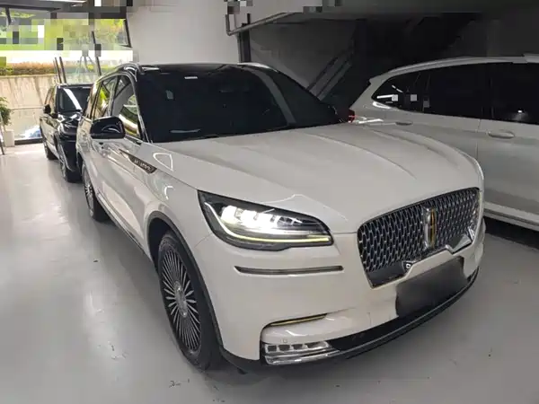 Lincoln Aviator 2021