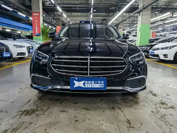 Mercedes-Benz E-Class 2023