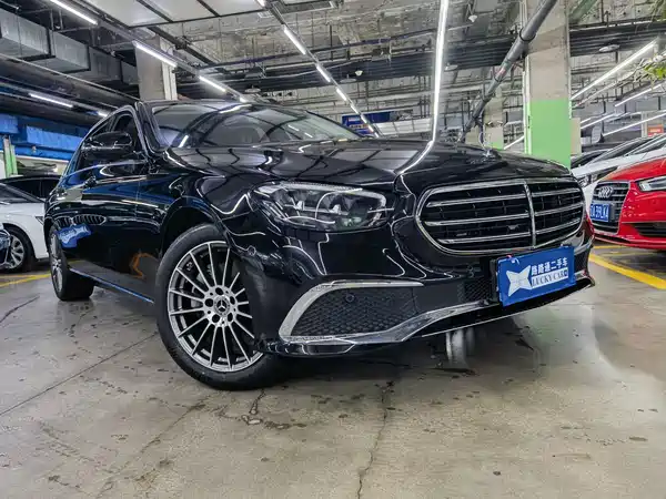 Mercedes-Benz E-Class 2023