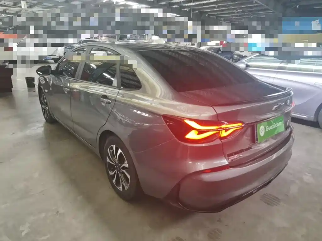 Chevrolet Cruze 2020
