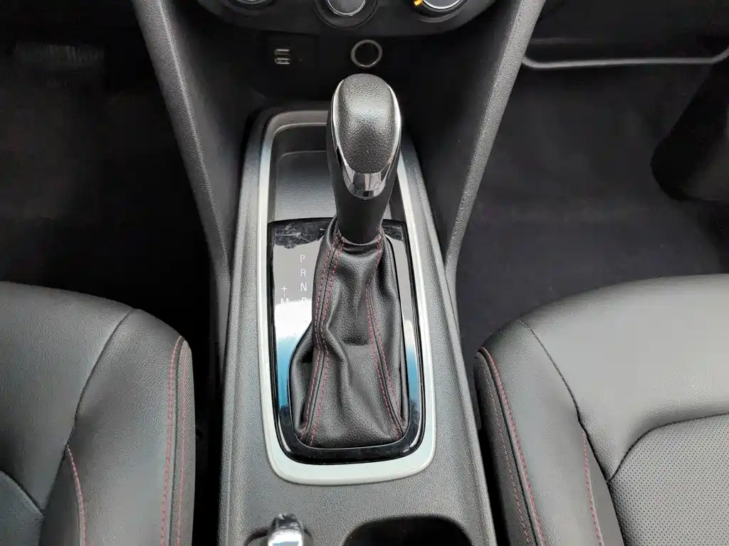 Chevrolet Monza 2020 — фото 13