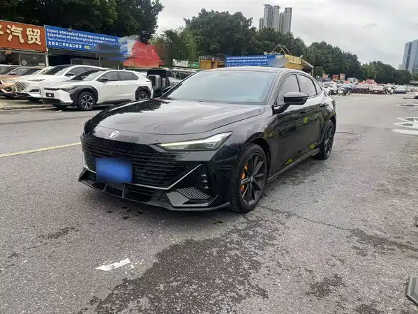 Changan UNI-V 2022