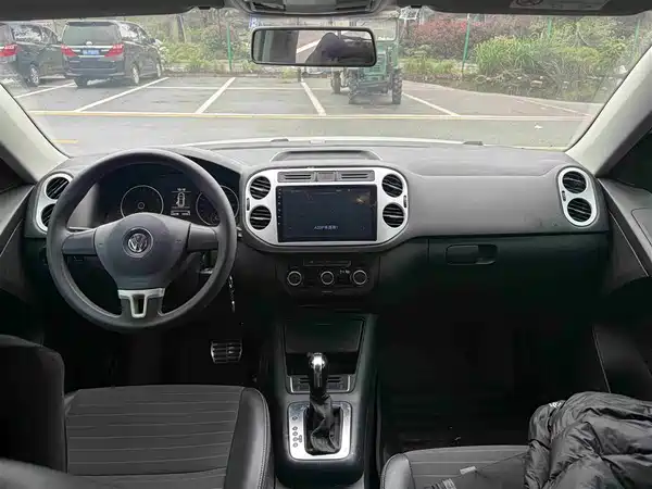Volkswagen Tiguan 2016