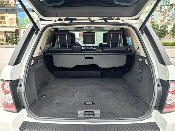Land Rover Range Rover Sport 2012