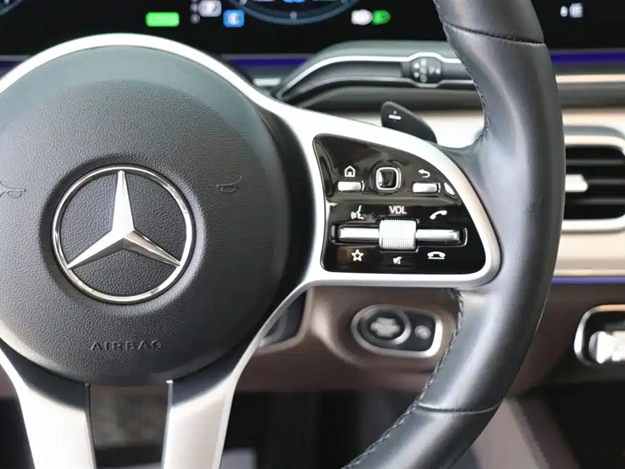 Mercedes-Benz GLE 2021 — фото 19