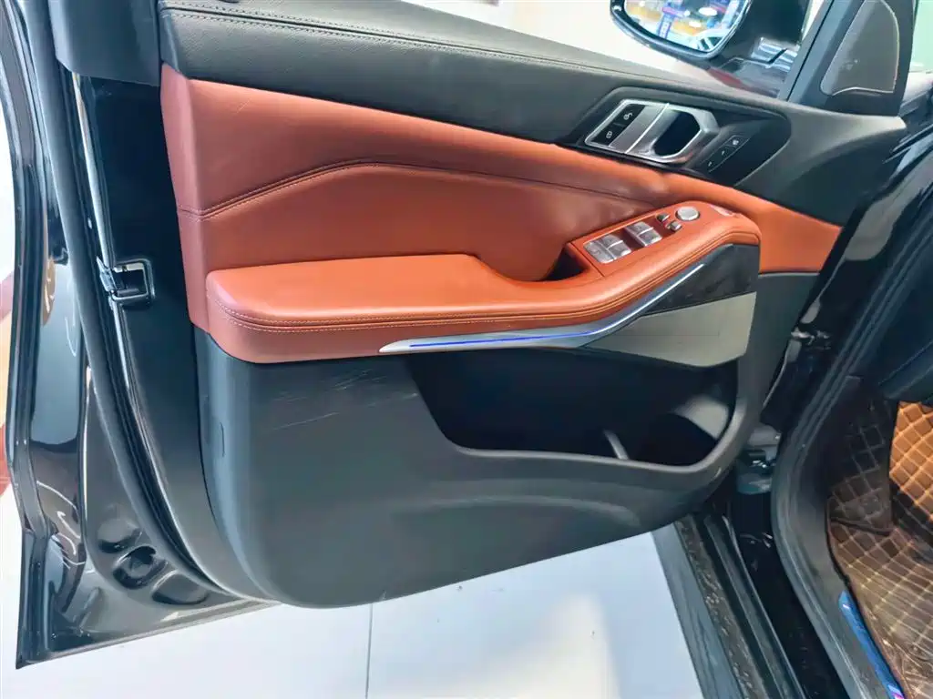 BMW X5 2022