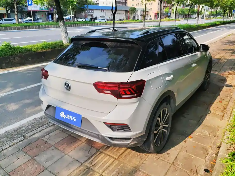 Volkswagen T-Roc 2020 — фото 3