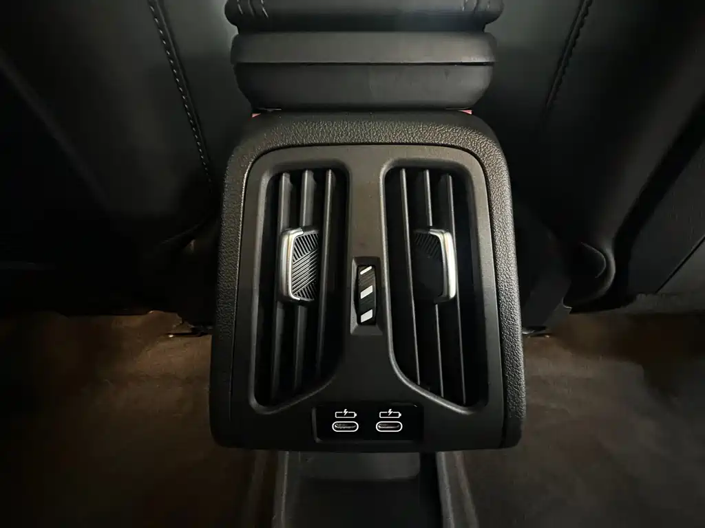 BMW X1 2023 — фото 16