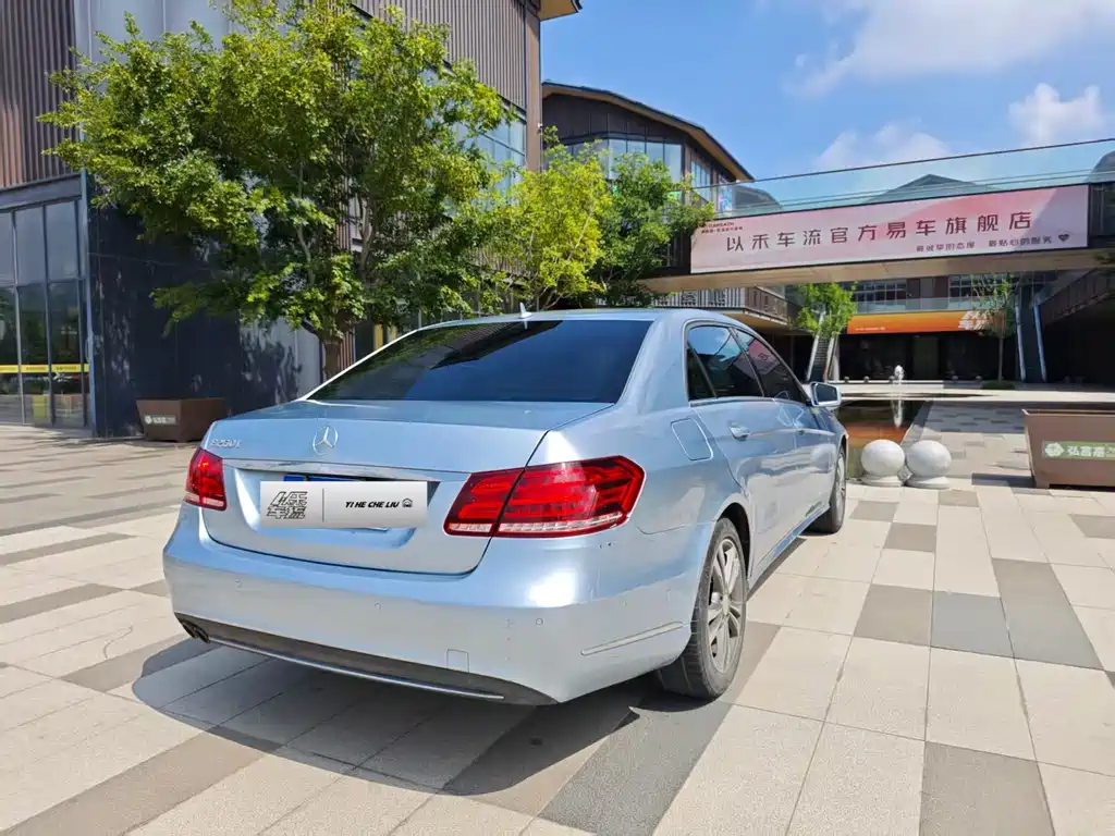 Mercedes-Benz E-Class 2013