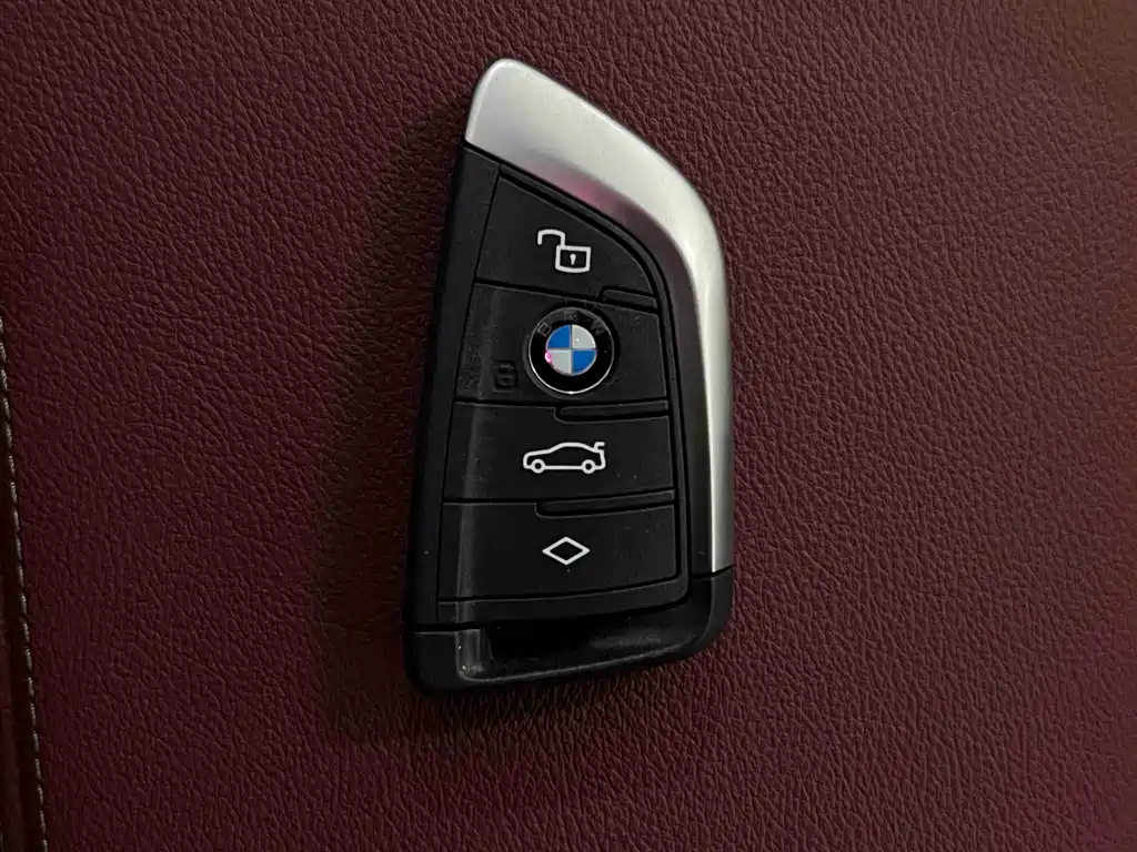 BMW i3 2023 — фото 40