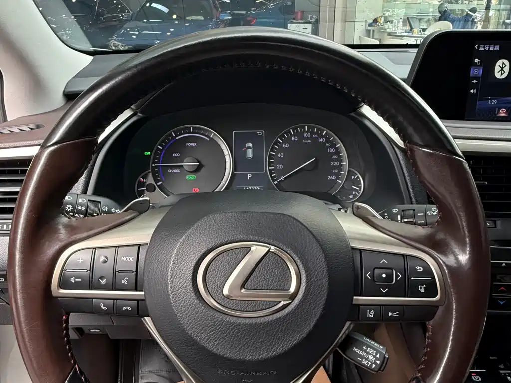 Lexus RX 2020 — фото 12