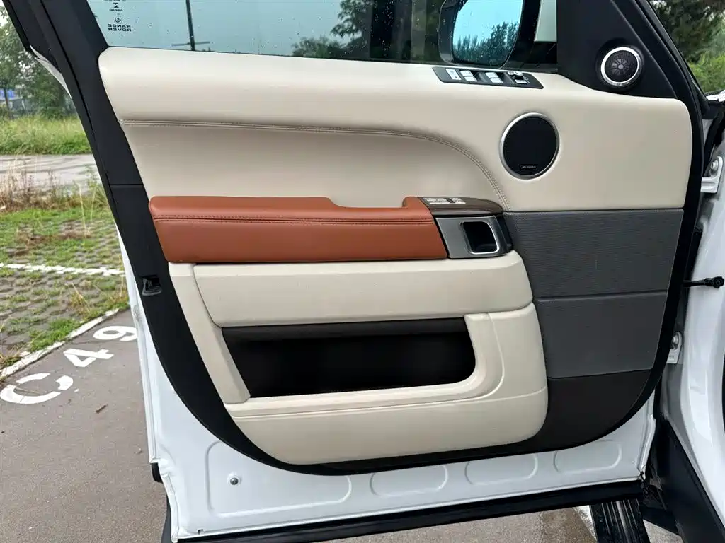 Land Rover Sport 2017 — фото 13