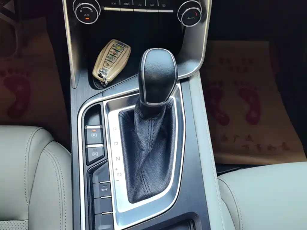 Geely Binrui 2018 — фото 14