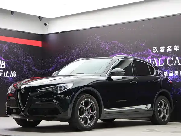 Alfa Romeo Stelvio 2020