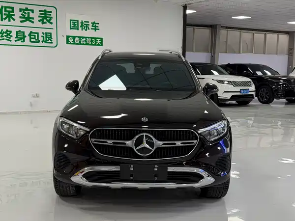 Mercedes-Benz GLC 2023