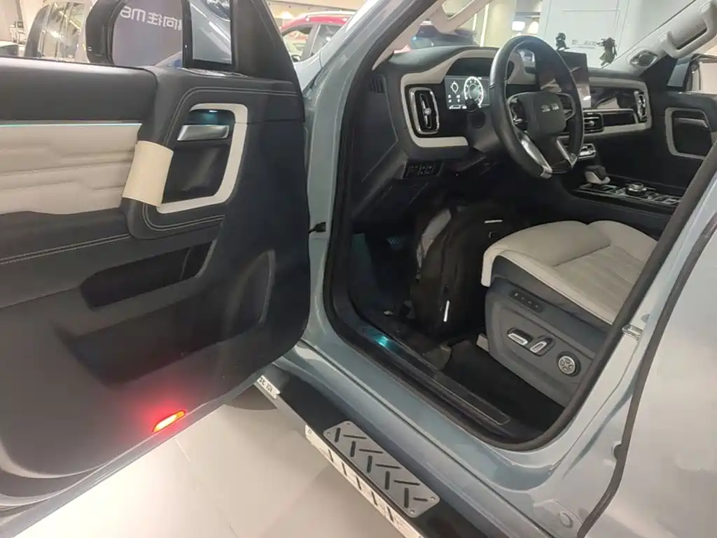 BAIC BJ60 2023 — фото 16