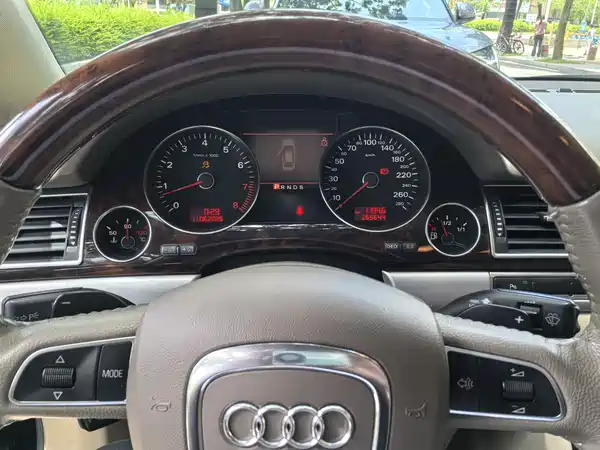 Audi A8 2009