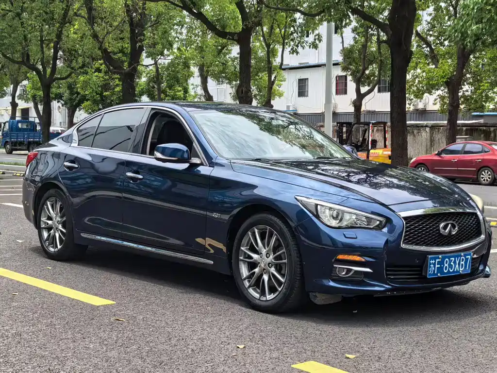 Infiniti Q50L 2017