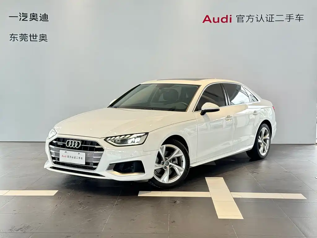 Audi A4L 2021 — фото 1