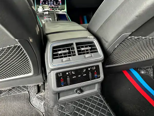 Audi A6L 2024