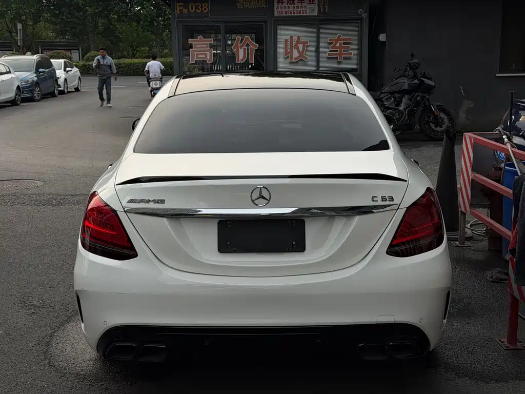Mercedes-Benz C-Class AMG 2020 — фото 5