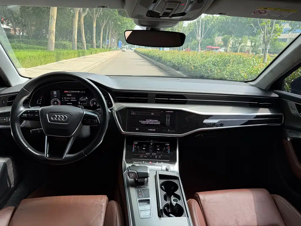 Audi A6L 2023 — фото 10