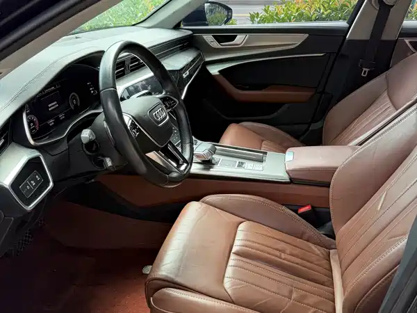Audi A6L 2023