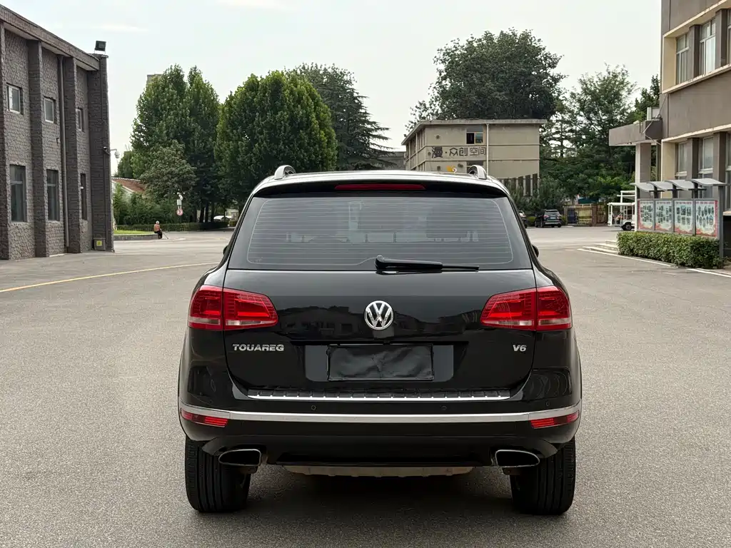 Volkswagen Touareg 2016 — фото 8
