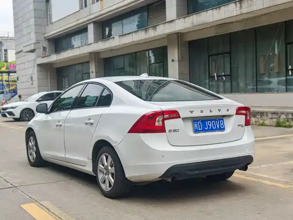 Volvo S60 2011