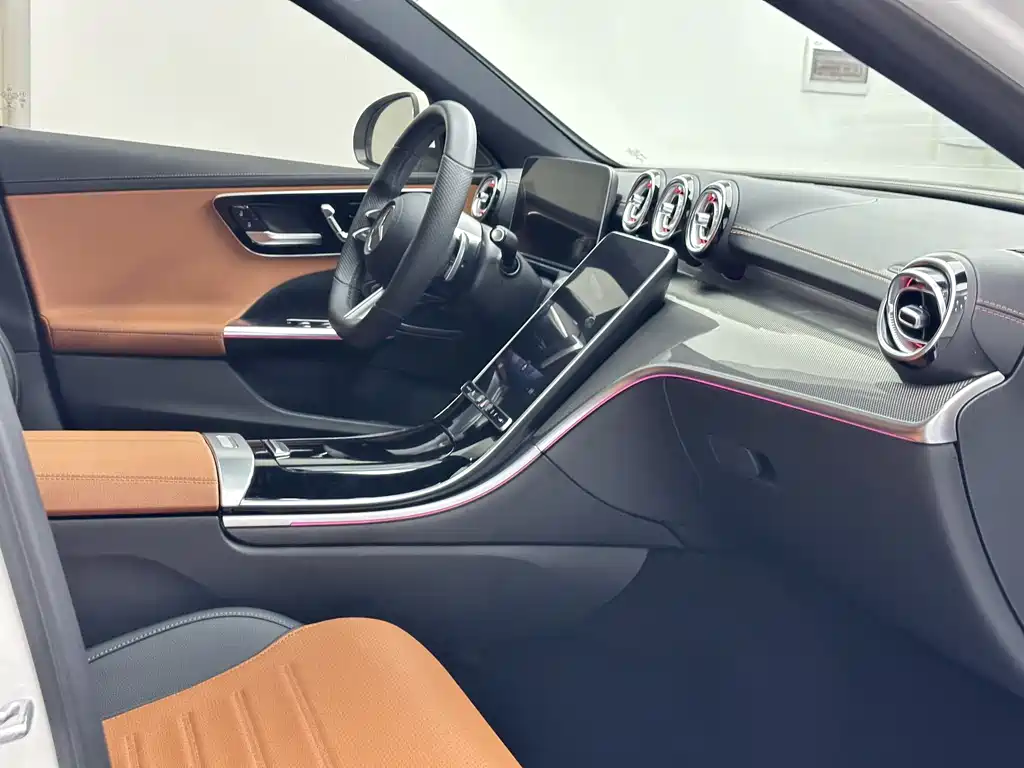 Mercedes-Benz C-Class 2022 — фото 16