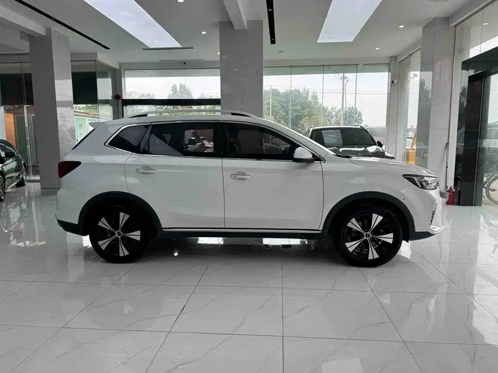Roewe RX5 2021 — фото 5