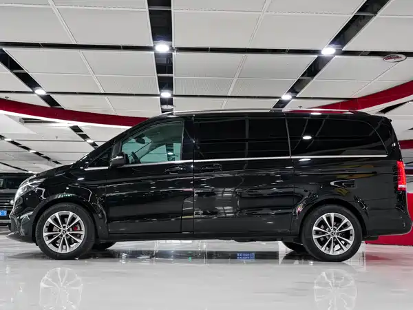 Mercedes-Benz V-Class 2022