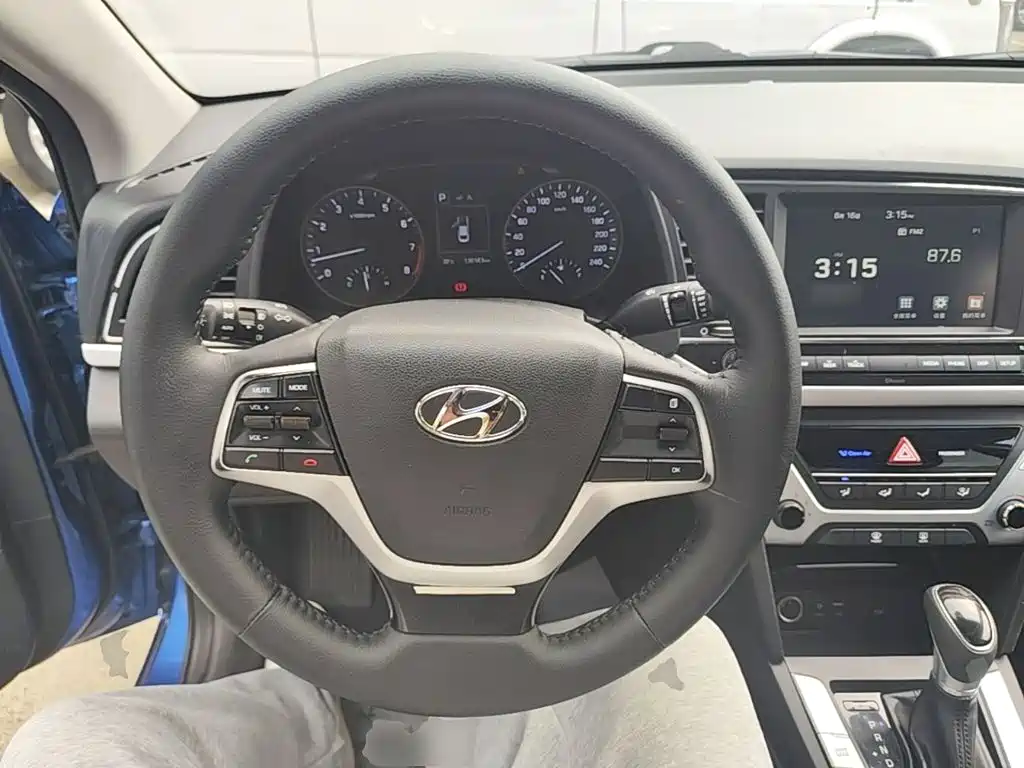 Hyundai Celesta 2017 — фото 11