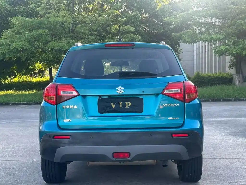 Suzuki Vitara 2016 — фото 8