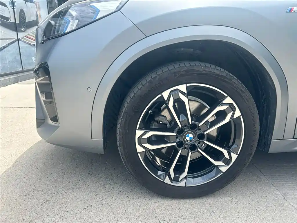 BMW X2 2025 — фото 8